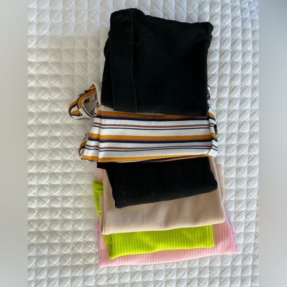 Bundle of Women's Crop Sleeveless Ribbed Tops x 6 - Picture 16 of 16